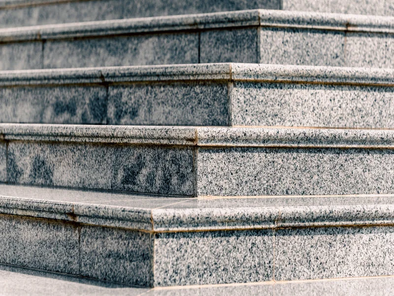 Granite Stairs – Best Finishes for Staircases & Step and Raiser